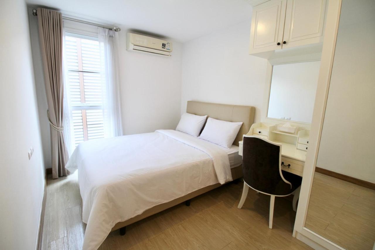 Town Sukhumvit 71 Appartement Bangkok Buitenkant foto